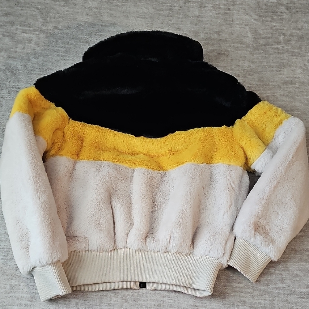 Urban Republic Black, Yellow, and Cream Puffer Jacket - Picture 3 of 4